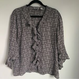 Vintage Chico's Design 100% Silk Ruffle Front Flutter Sleeve Blouse